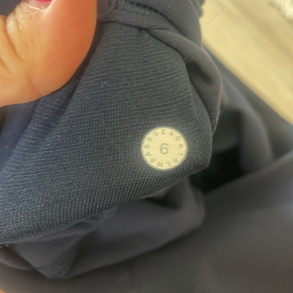 Lululemon align leggings - Picture 4 of 4